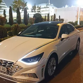 Hyundai Sonata 2021