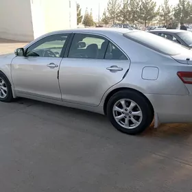 Toyota Camry 2010