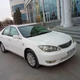 Toyota Camry 2003
