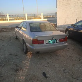 BMW 525 1990