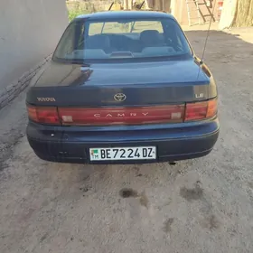 Toyota Camry 1992