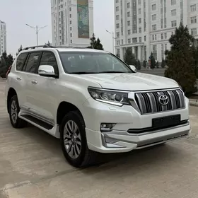 Toyota Land Cruiser Prado 2023