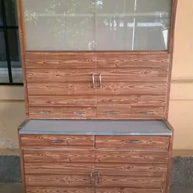 Кухонный гарнитур.