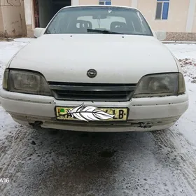 Opel Omega 1990