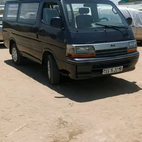 Toyota Hiace 1990