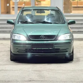 Opel Astra 2003