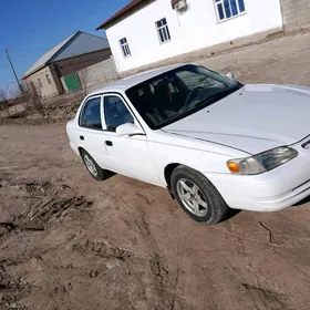 Toyota Corolla 1999