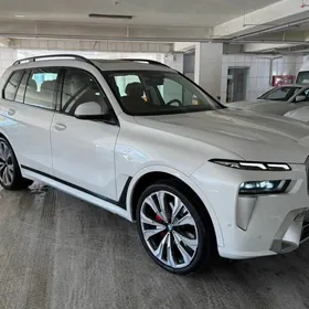BMW X7 2023