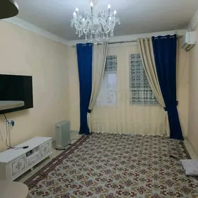 Мир 4 , 9/5 , 4 комнатная