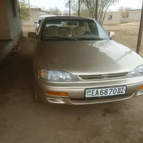 Toyota Camry 1993