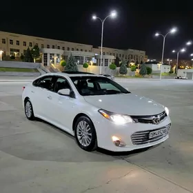 Toyota Avalon 2015