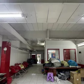 Arenda Sklad un yer 200m2