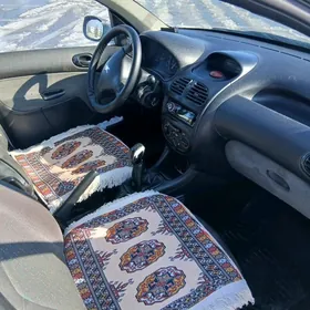 Peugeot 206 2010
