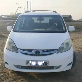 Toyota Sienna 2008