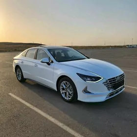 Hyundai Sonata 2022