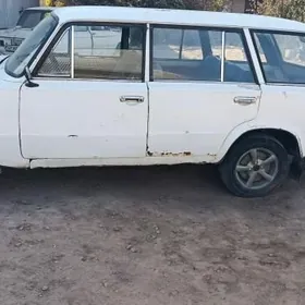 Lada 2102 1980