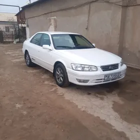 Toyota Camry 1998
