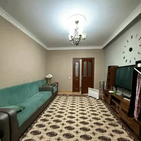 Satlyk 9mkr 4/1etajy 3kom 72m²