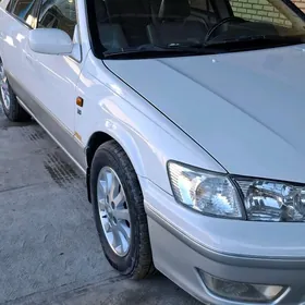Toyota Camry 2000