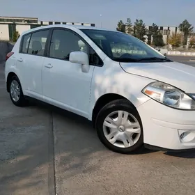 Nissan Versa 2010