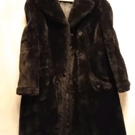 Шуба черная