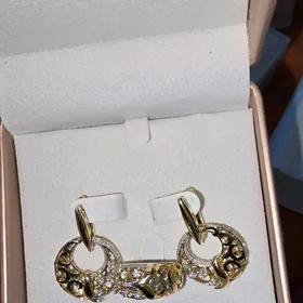 Gyzyl yerewan kamplekt