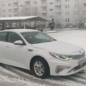 Kia Optima 2020