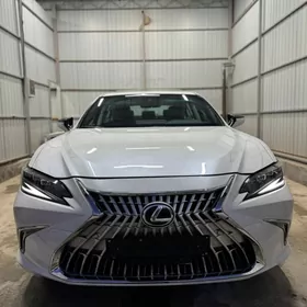Lexus ES 350 2022