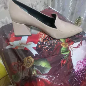 Туфли женские