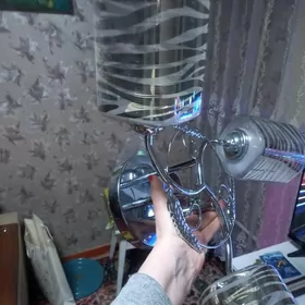 Люстра трёхрожковая