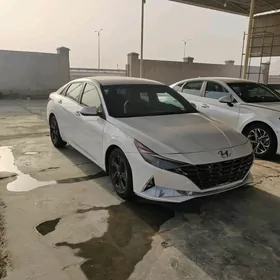 Hyundai Elantra 2021