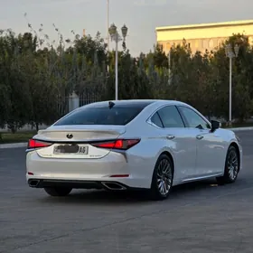 Lexus ES 350 2019