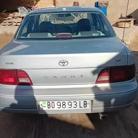 Toyota Camry 1996