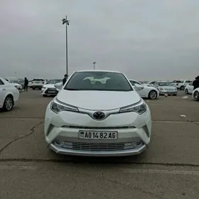 Toyota C-HR 2019