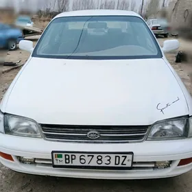 Toyota Corona 1993