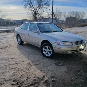 Toyota Camry 1998
