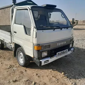 Toyota Hiace 1991