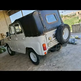 UAZ 469 1982