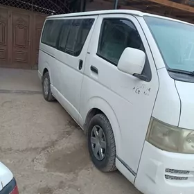 Toyota Hiace 2006