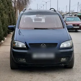 Opel Zafira 2001