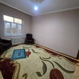 Mariski eyesi 1komnat