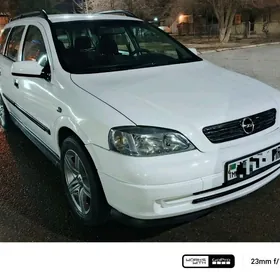 Opel Astra 2000
