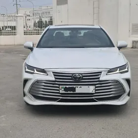 Toyota Avalon 2022