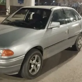 Opel Astra 1992