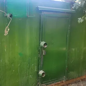 контейнер ( бутка)