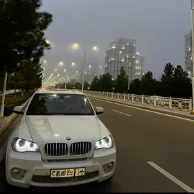 BMW X5 2011