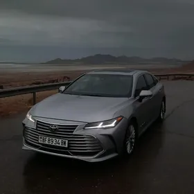 Toyota Avalon 2019