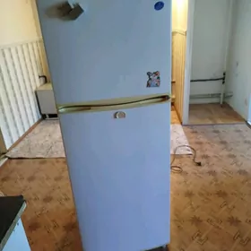 холодильник holodilnik