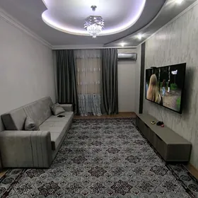 Mir-2. 3-etaž. 1/2-edilen 