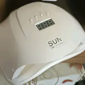 лампа для ногтей